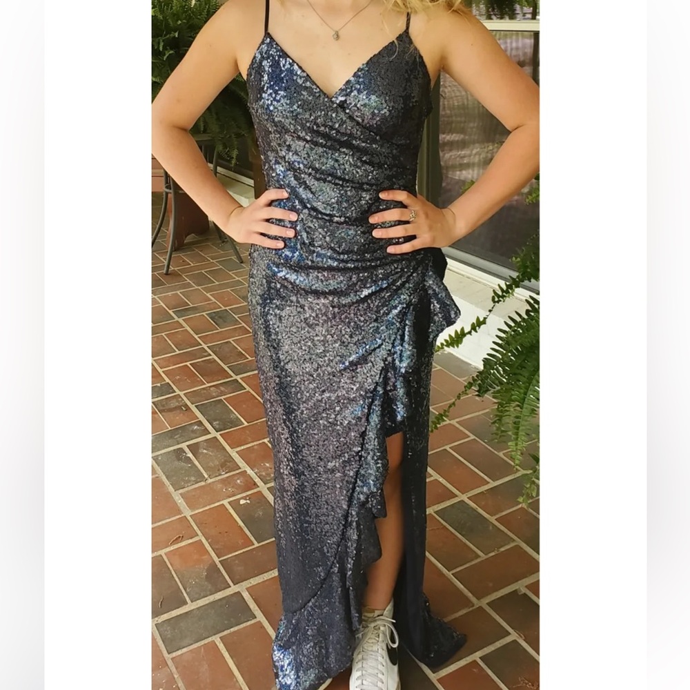 Elegant Blue Sequin Dress